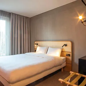 Ibis Styles ホテル